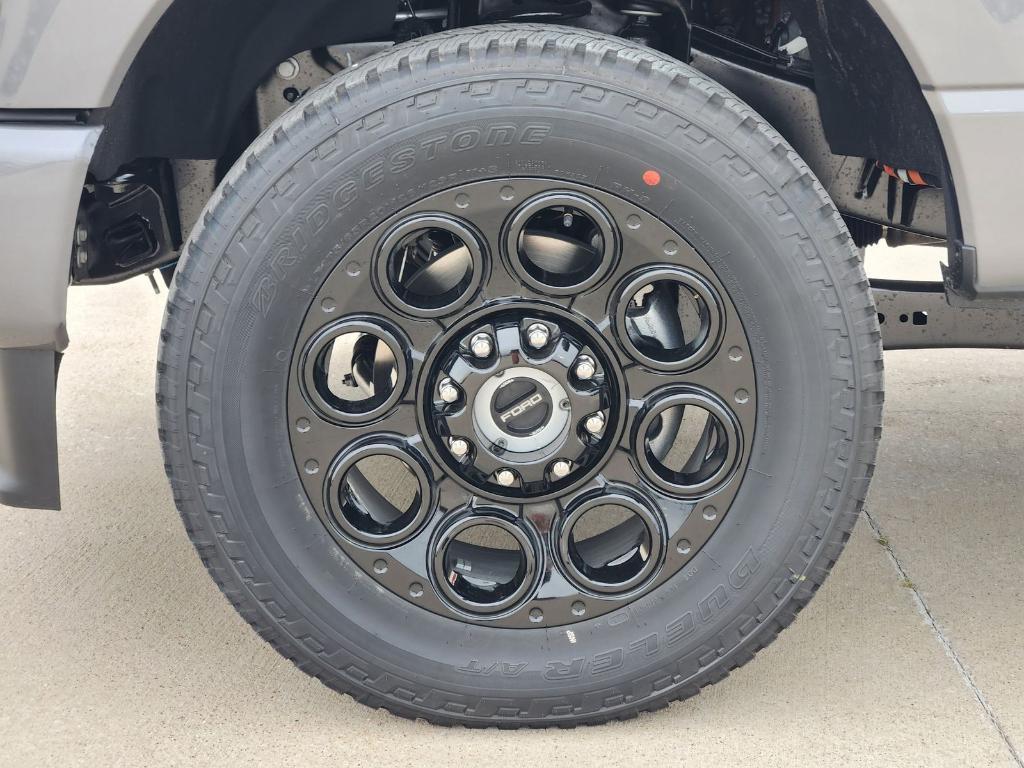 new 2025 Ford F-250 car, priced at $75,915