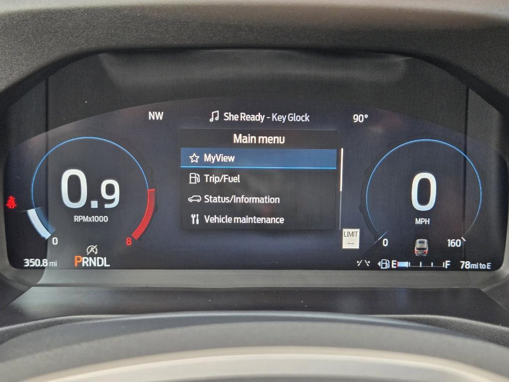 new 2025 Ford Explorer car, priced at $40,075