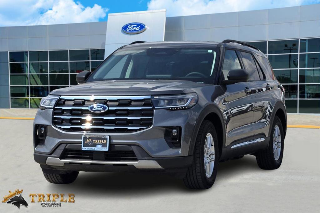 new 2025 Ford Explorer car, priced at $40,075