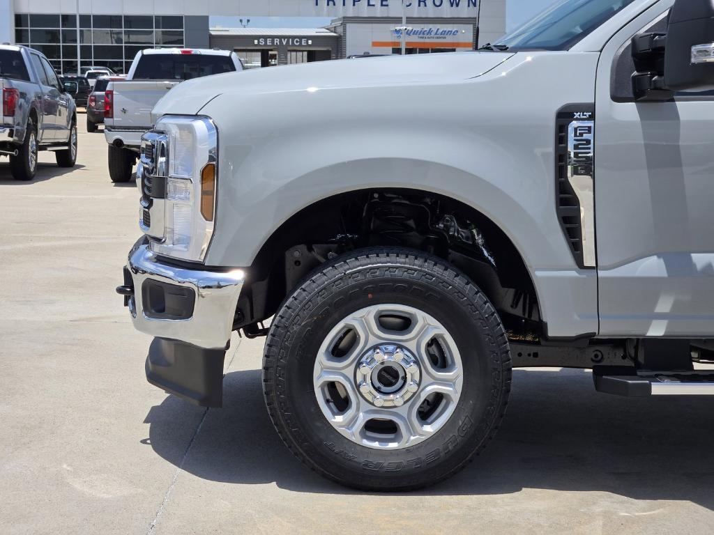 new 2025 Ford F-250 car, priced at $55,844