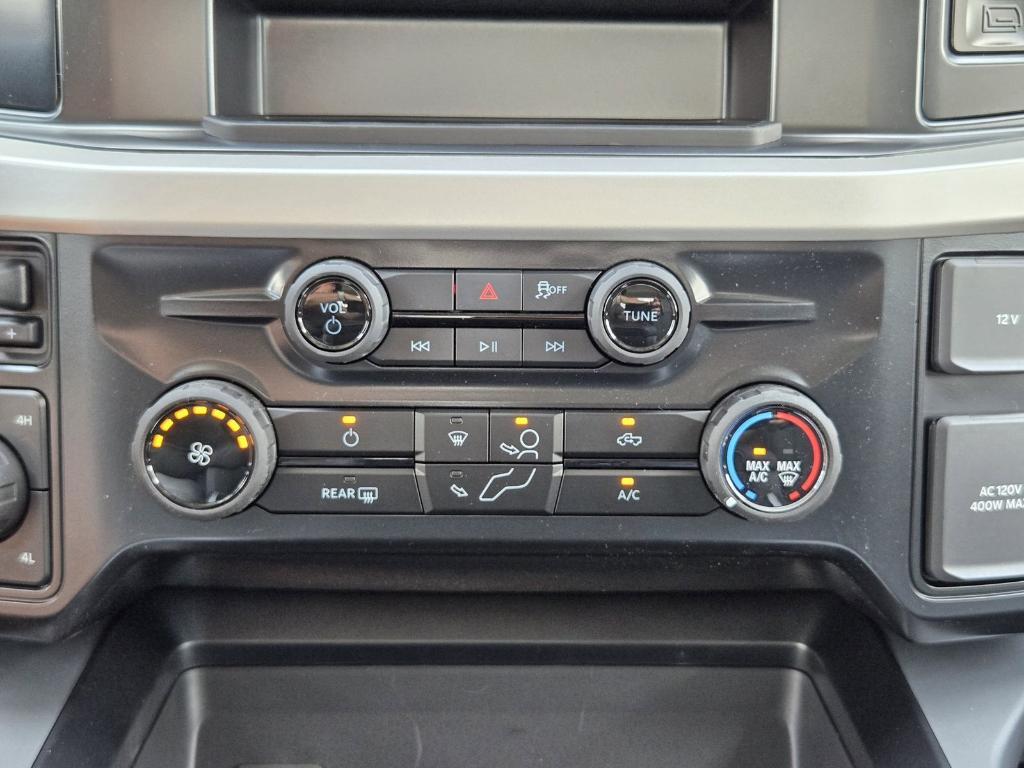 new 2025 Ford F-250 car, priced at $55,844