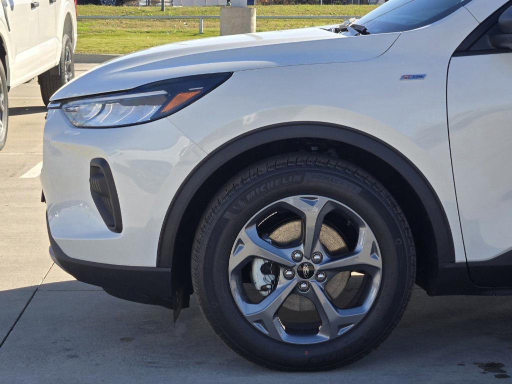 new 2025 Ford Escape car, priced at $30,865