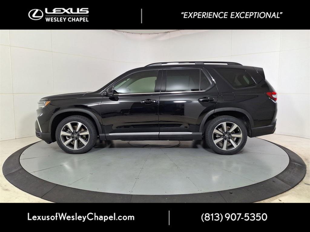 used 2023 Honda Pilot car, priced at $39,790