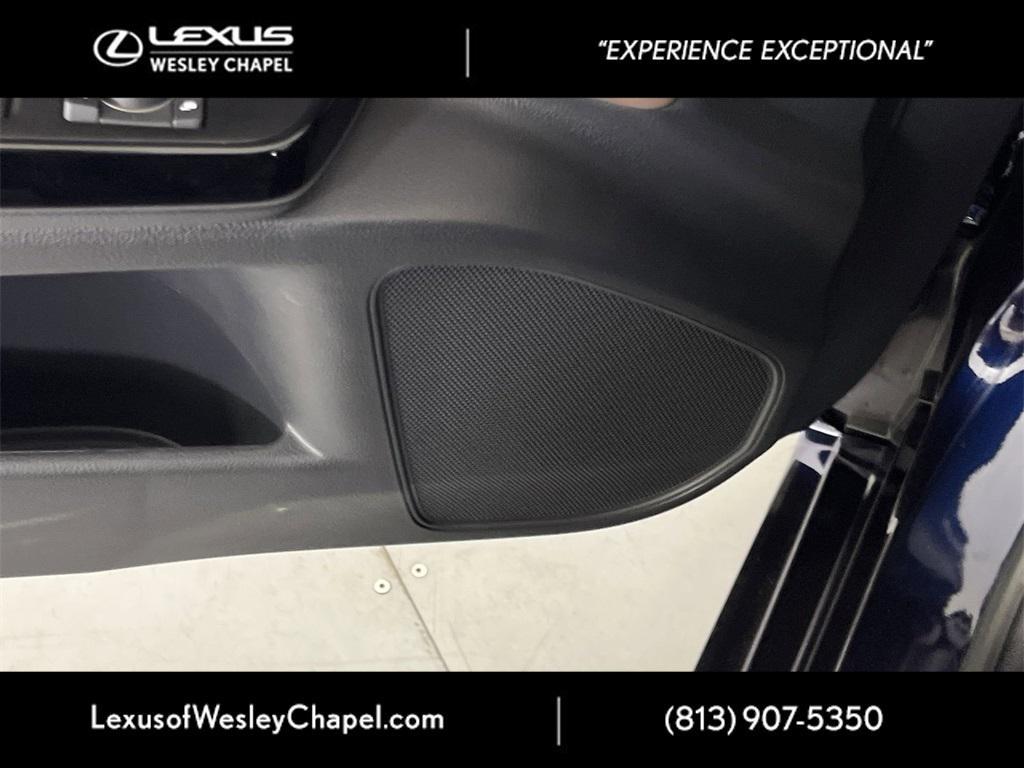 new 2025 Lexus ES 300h car, priced at $49,740