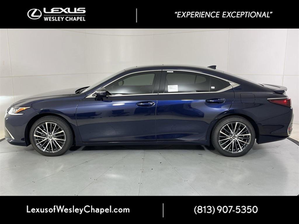 new 2025 Lexus ES 300h car, priced at $49,740