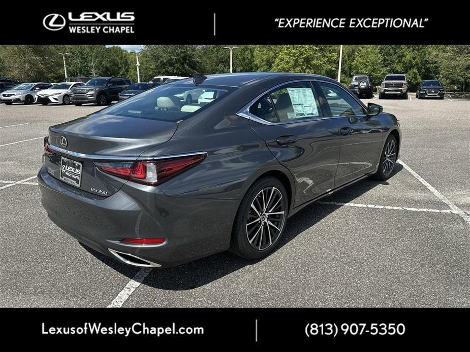 new 2025 Lexus ES 350 car, priced at $45,673