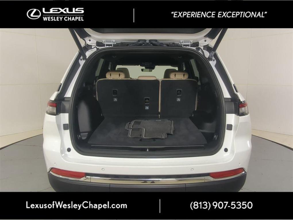 used 2025 Jeep Grand Cherokee car, priced at $38,750