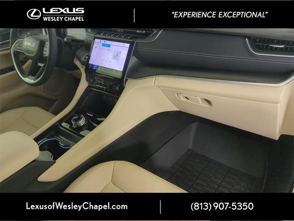 used 2025 Jeep Grand Cherokee car, priced at $38,750