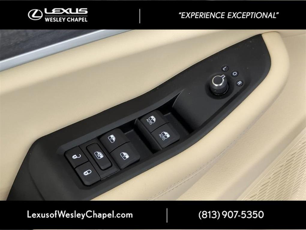 used 2025 Jeep Grand Cherokee car, priced at $38,750