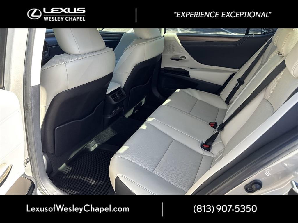 used 2024 Lexus ES 250 car, priced at $40,500