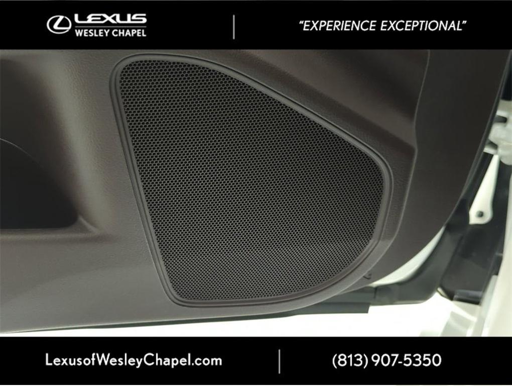 used 2021 Lexus ES 350 car, priced at $31,154