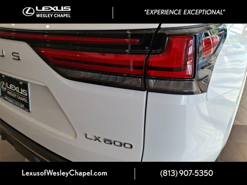 new 2025 Lexus LX 600 car, priced at $118,564