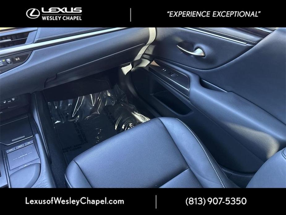 used 2019 Lexus ES 350 car, priced at $31,900