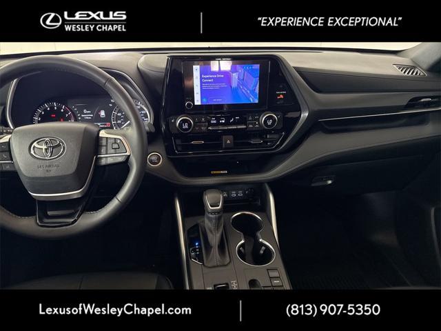 used 2024 Toyota Highlander car, priced at $40,770
