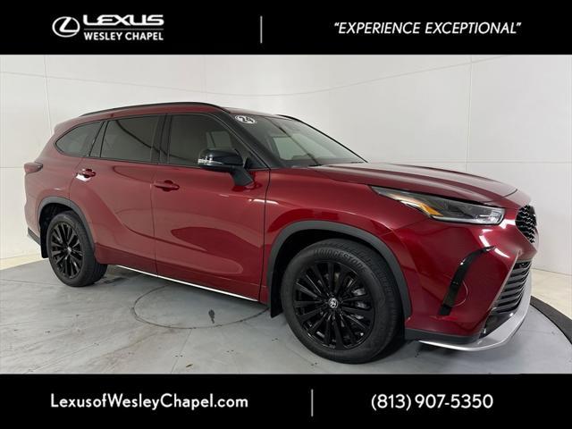 used 2024 Toyota Highlander car, priced at $41,700