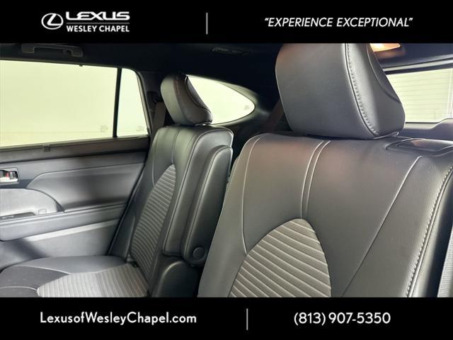 used 2024 Toyota Highlander car, priced at $40,770