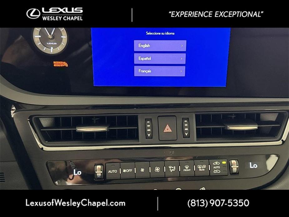 new 2025 Lexus ES 350 car, priced at $45,698