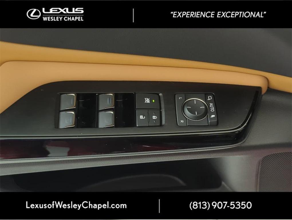 new 2025 Lexus ES 350 car, priced at $47,950