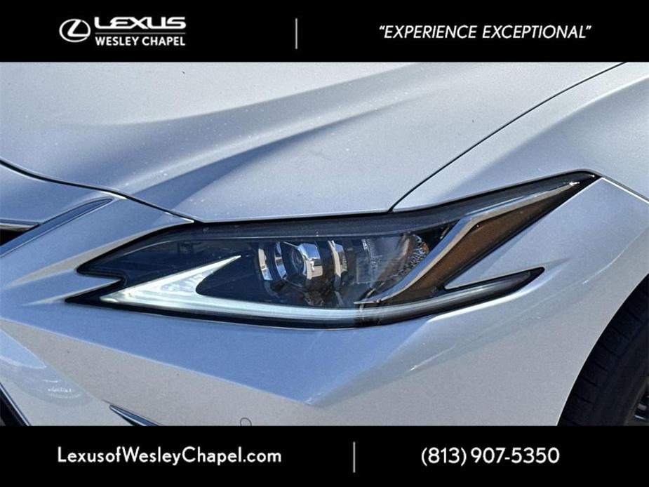 new 2025 Lexus ES 350 car, priced at $45,698