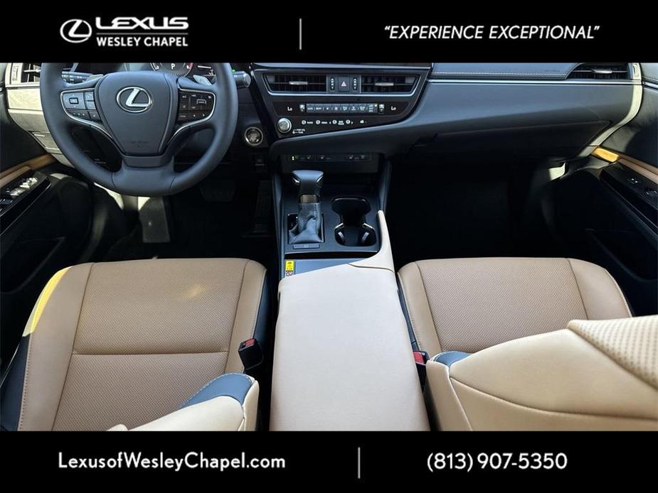 new 2025 Lexus ES 350 car, priced at $45,698