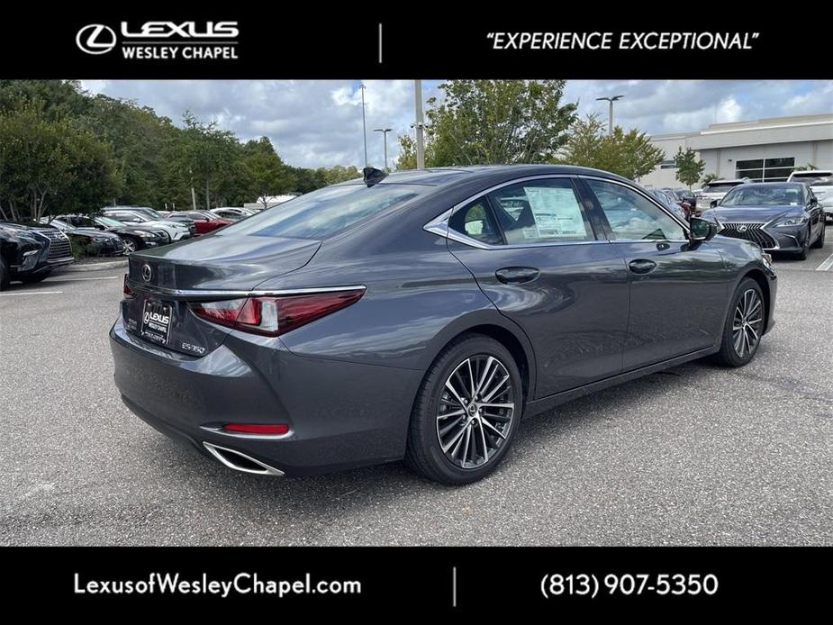 new 2025 Lexus ES 350 car, priced at $53,165