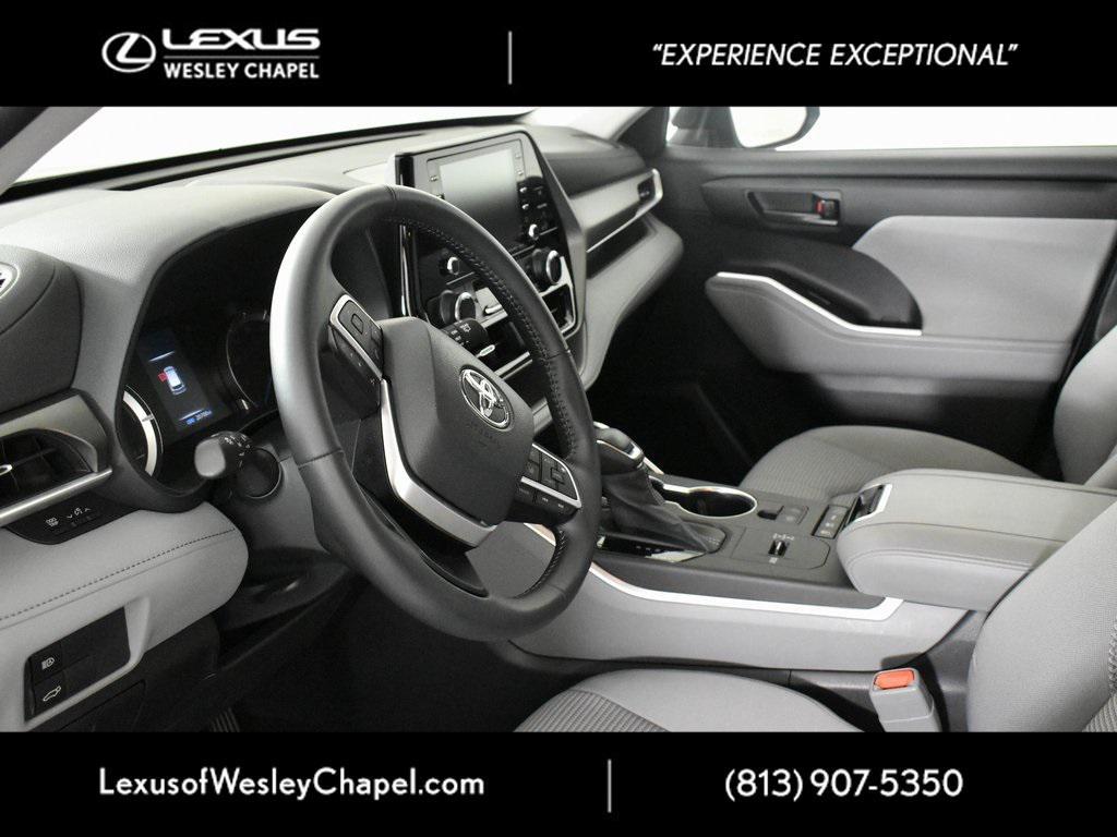 used 2022 Toyota Highlander Hybrid car, priced at $34,790