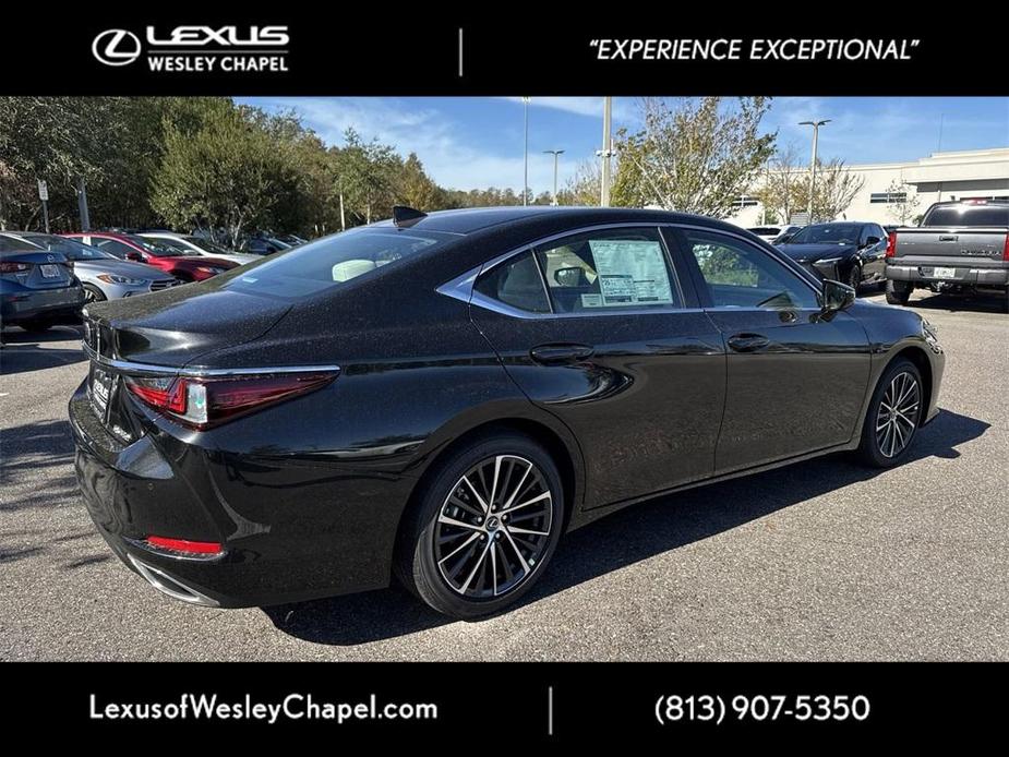 new 2025 Lexus ES 350 car, priced at $45,298