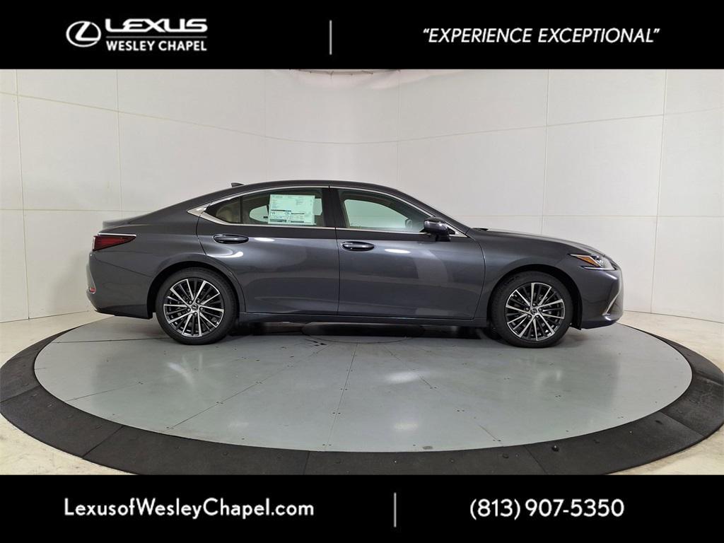 new 2025 Lexus ES 350 car, priced at $48,450
