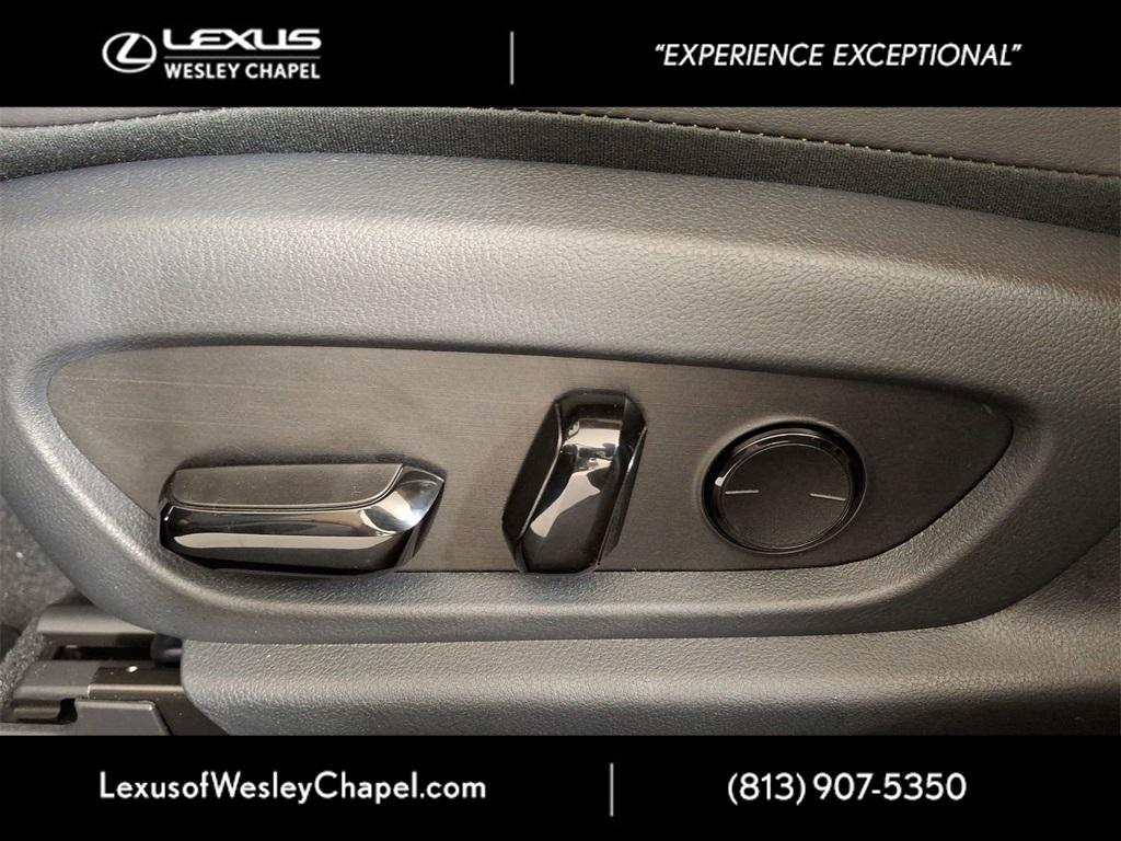 new 2025 Lexus ES 350 car, priced at $48,450