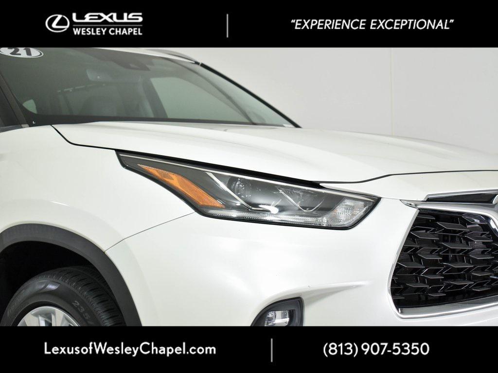 used 2021 Toyota Highlander car, priced at $29,990
