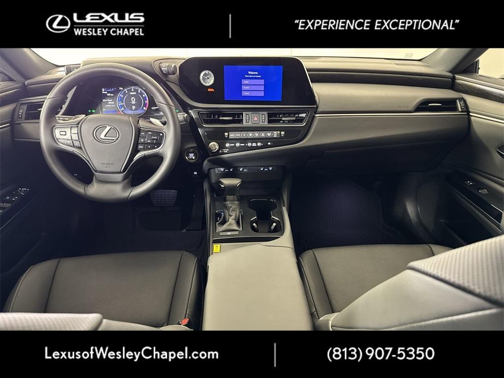 used 2024 Lexus ES 350 car, priced at $38,900