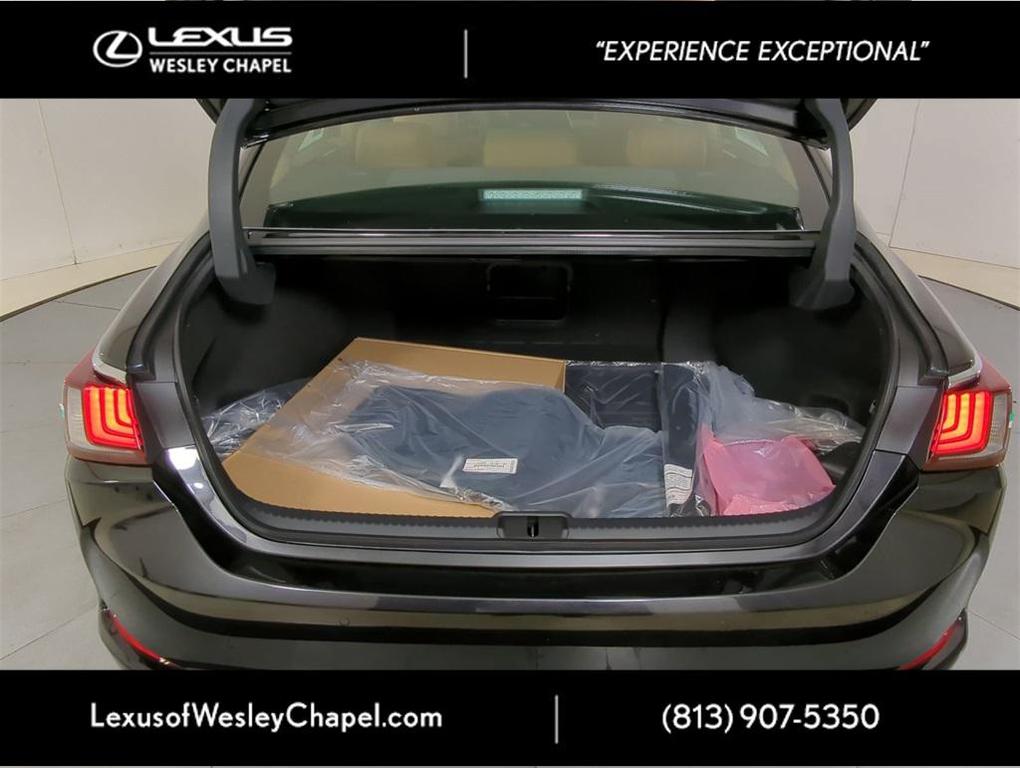 new 2025 Lexus ES 350 car, priced at $46,950