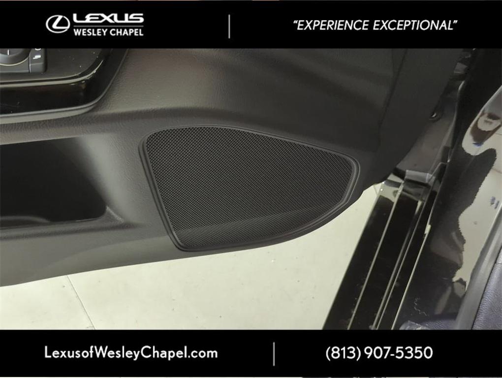 new 2025 Lexus ES 350 car, priced at $46,950