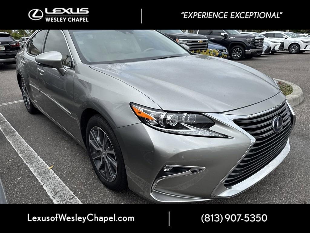 used 2018 Lexus ES 300h car, priced at $27,900