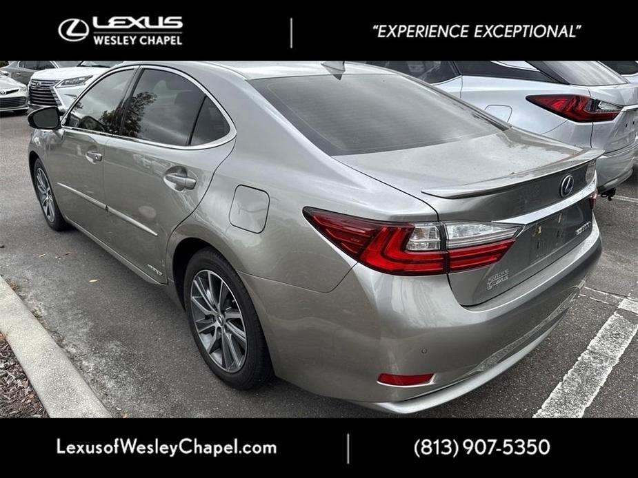 used 2018 Lexus ES 300h car, priced at $27,900