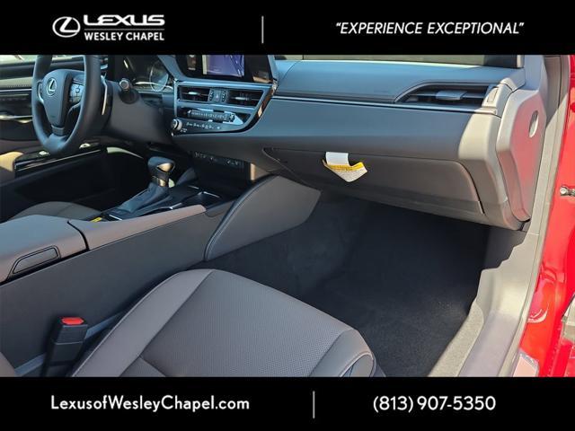 new 2025 Lexus ES 350 car, priced at $45,298