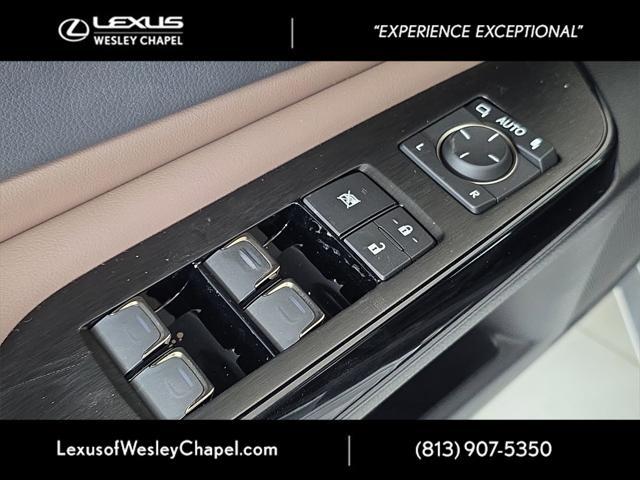 new 2025 Lexus ES 350 car, priced at $47,230