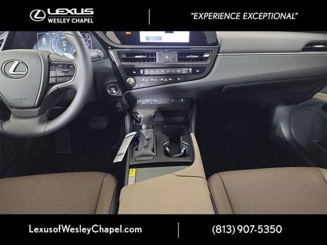 new 2025 Lexus ES 350 car, priced at $47,230