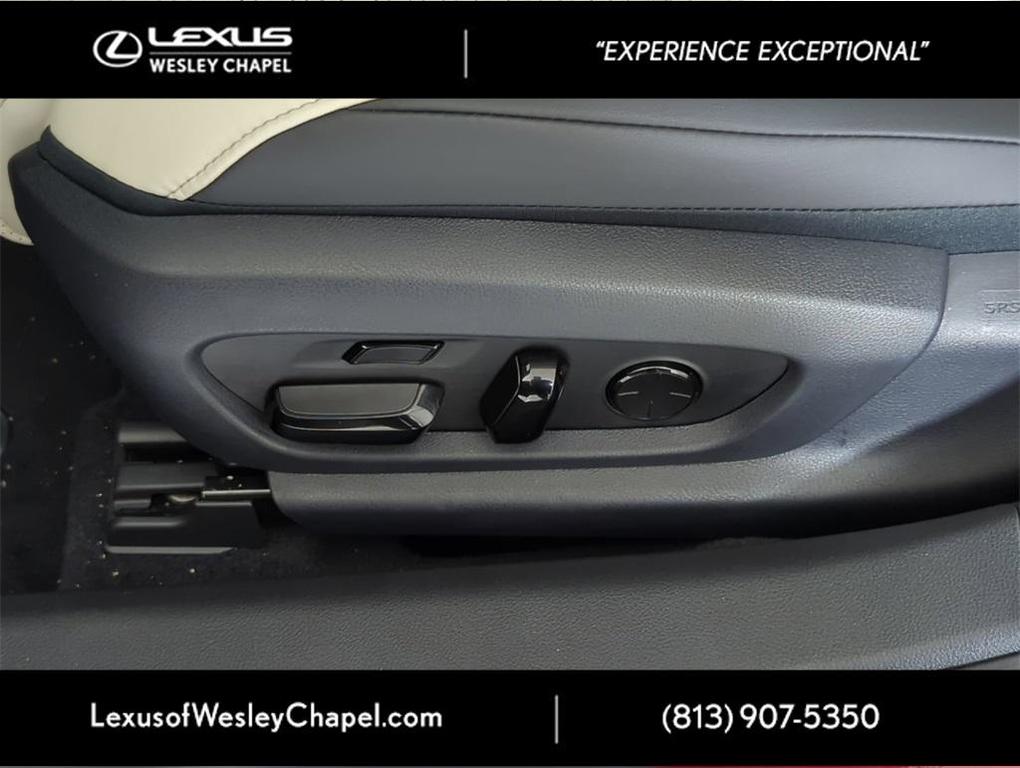 new 2025 Lexus ES 350 car, priced at $55,735