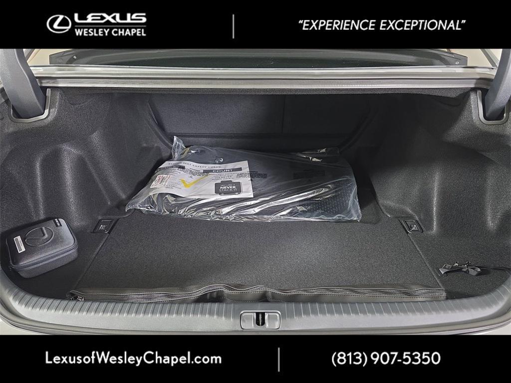 new 2025 Lexus RC 350 car, priced at $59,239