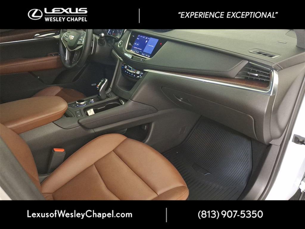 used 2023 Cadillac XT5 car, priced at $34,790