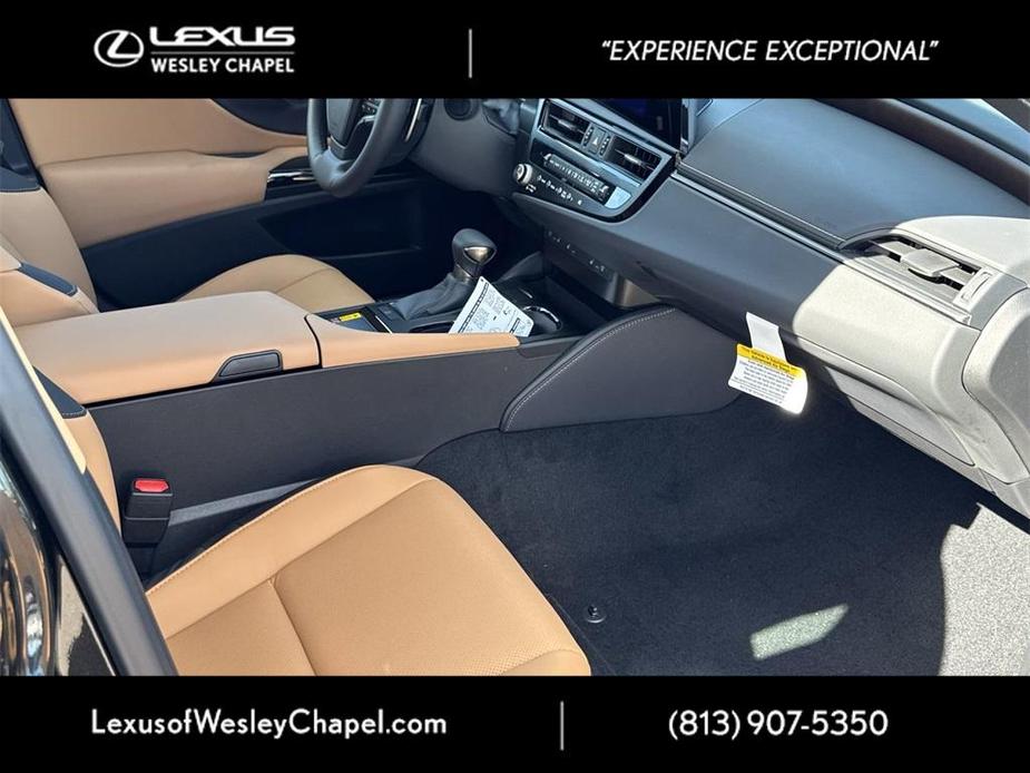 new 2025 Lexus ES 350 car, priced at $47,730