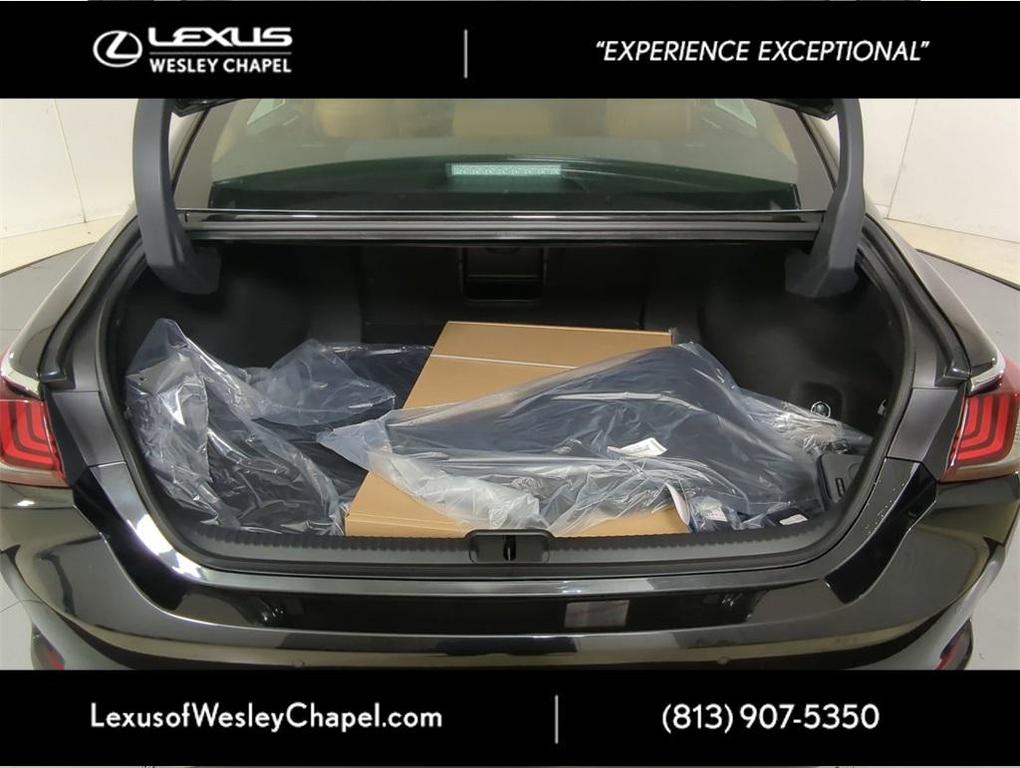 new 2025 Lexus ES 350 car, priced at $47,950