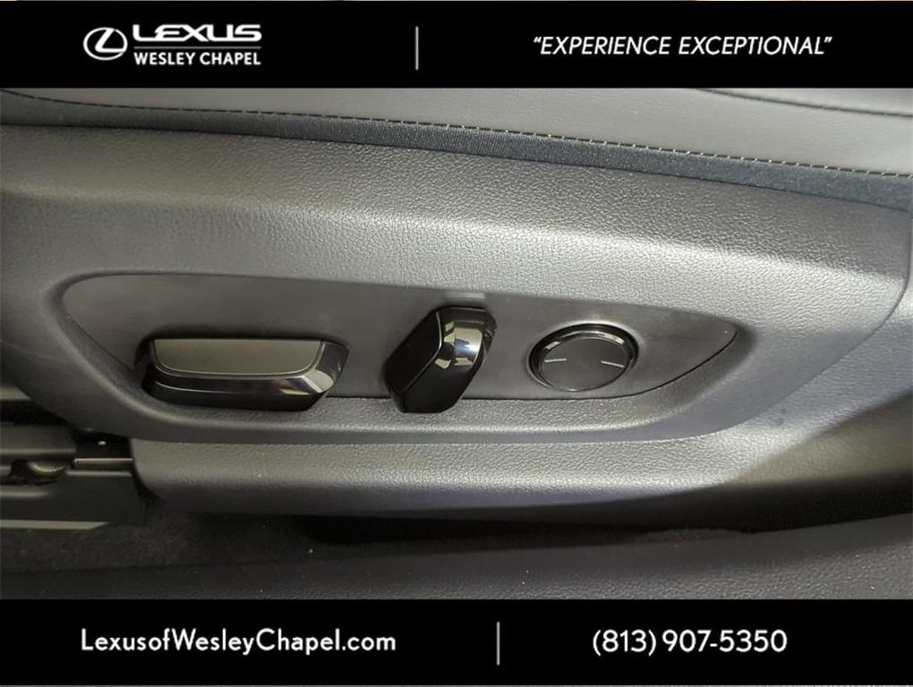 new 2025 Lexus ES 350 car, priced at $47,950