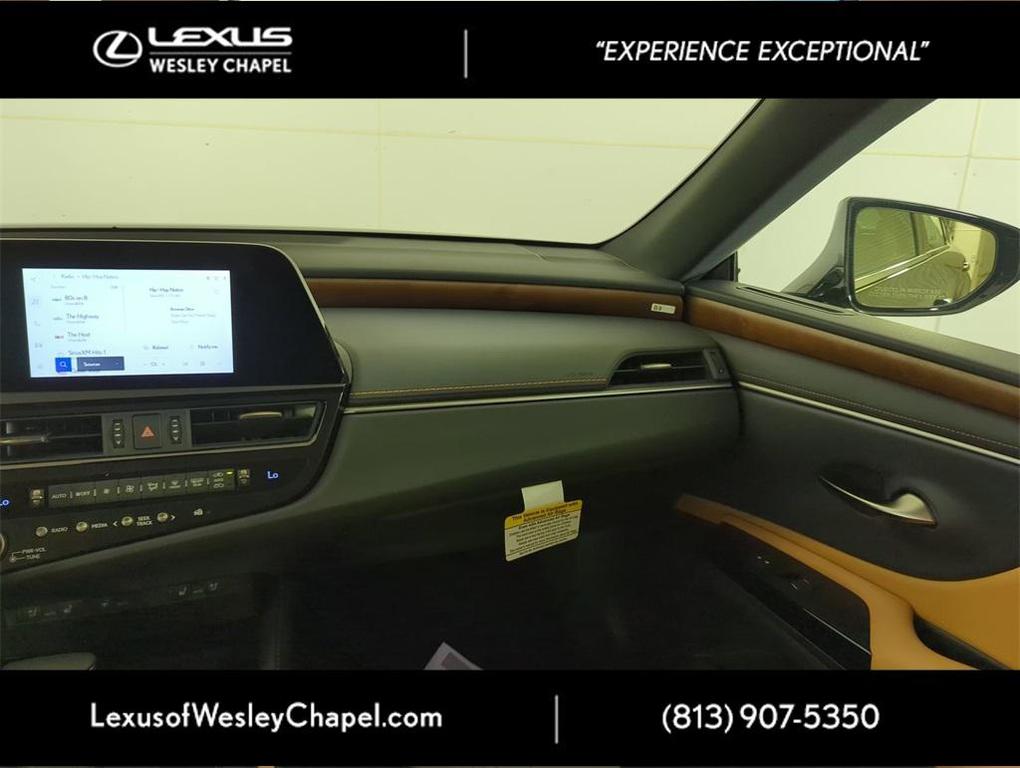 new 2025 Lexus ES 350 car, priced at $47,950