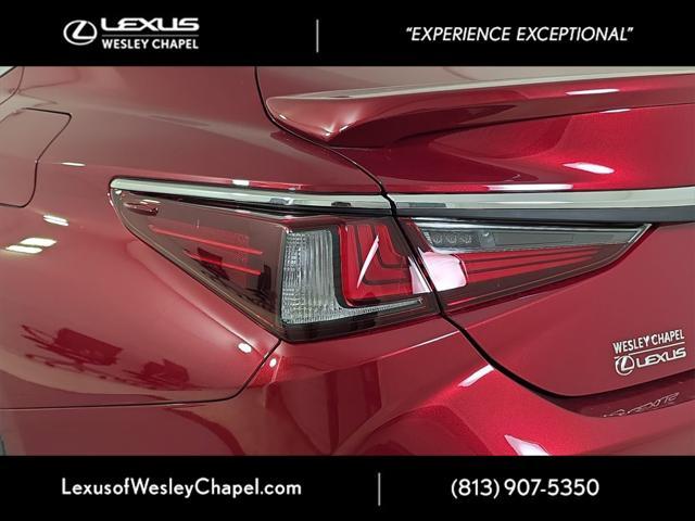 new 2025 Lexus ES 300h car, priced at $49,740