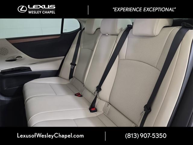 new 2025 Lexus ES 300h car, priced at $49,740