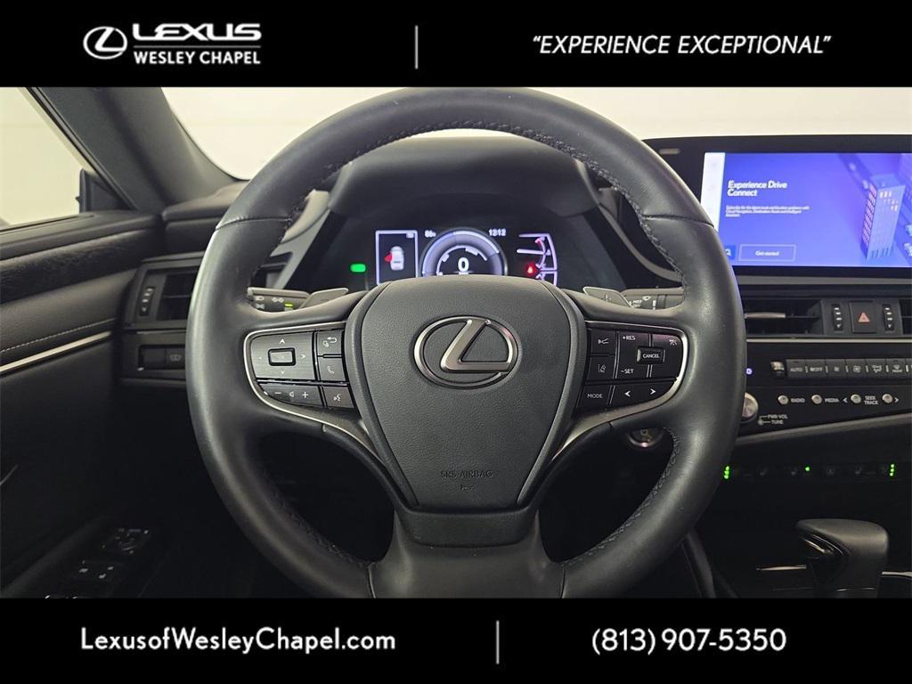 used 2024 Lexus ES 300h car, priced at $42,490
