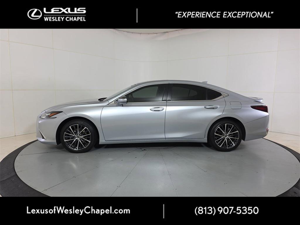 used 2024 Lexus ES 300h car, priced at $42,490