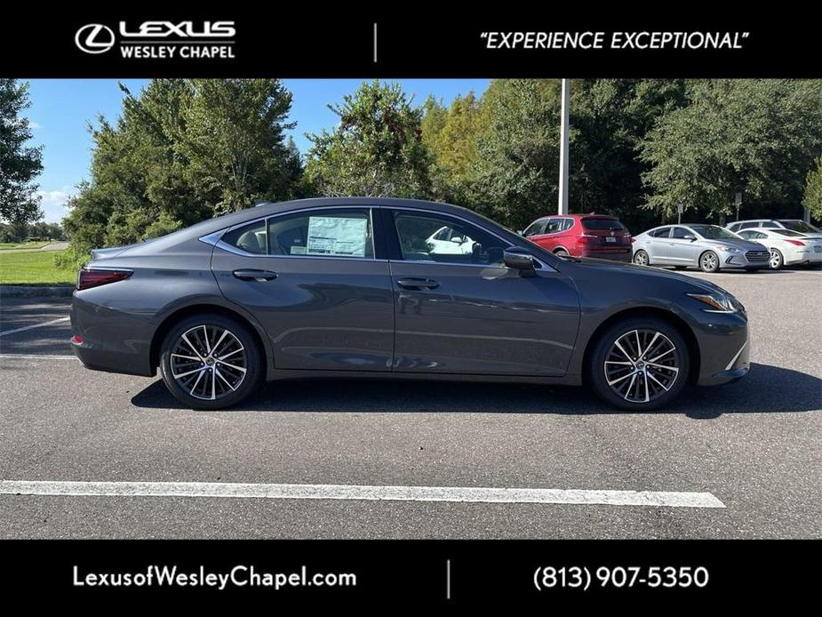 new 2025 Lexus ES 350 car, priced at $45,698